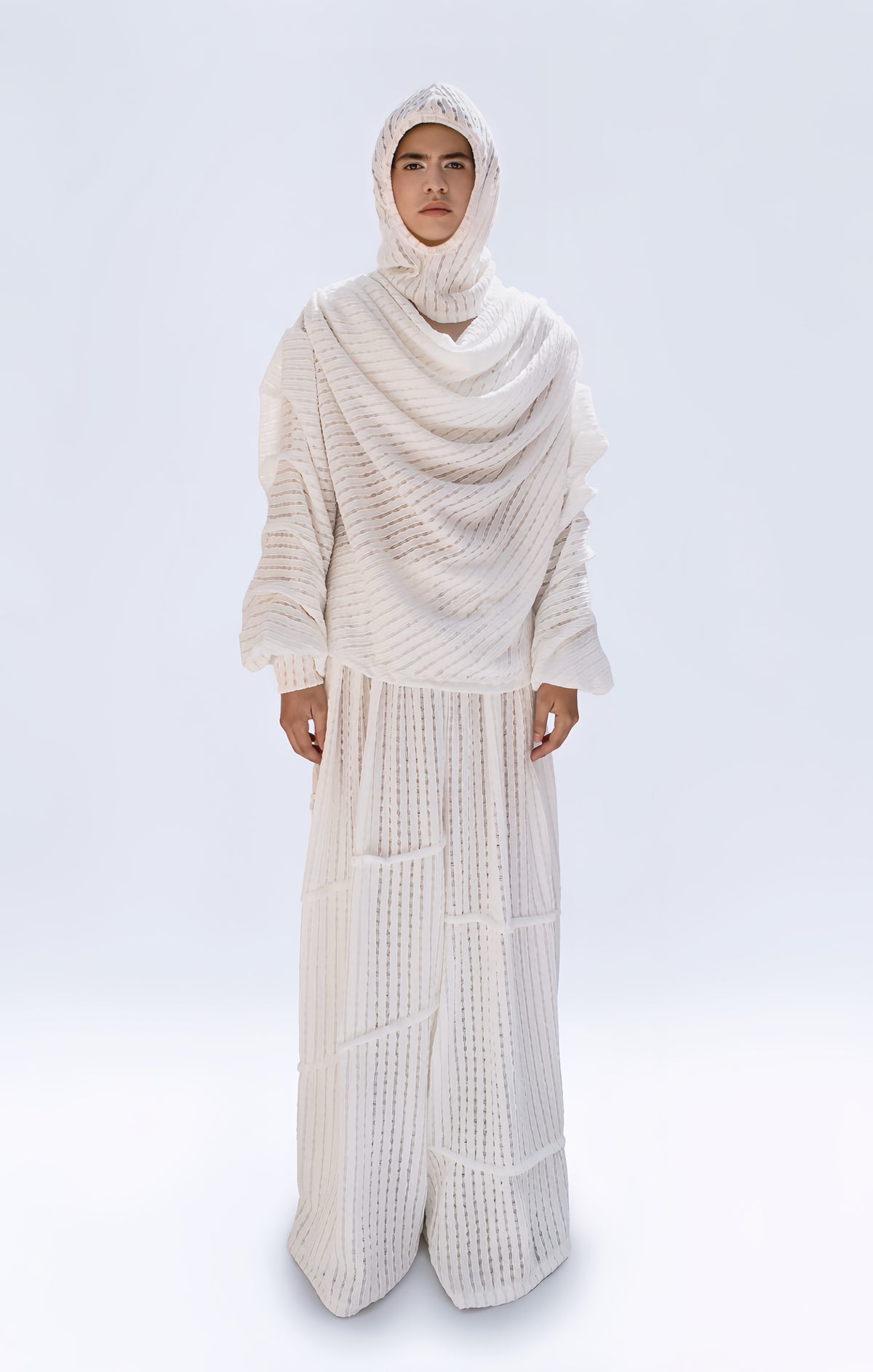 VEIL SWEATER