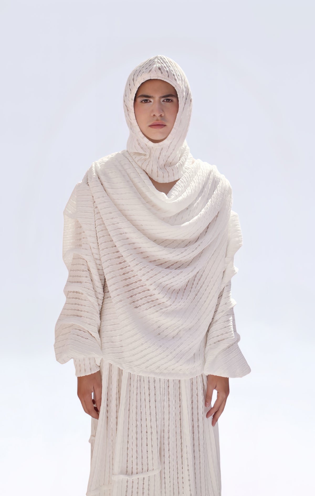 VEIL SWEATER
