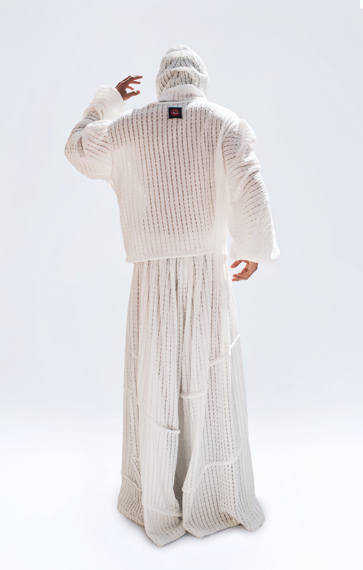 VEIL SWEATER